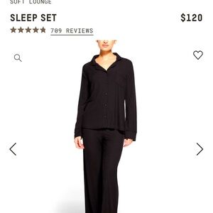 Skims loungewear sz sm ((NWOT)